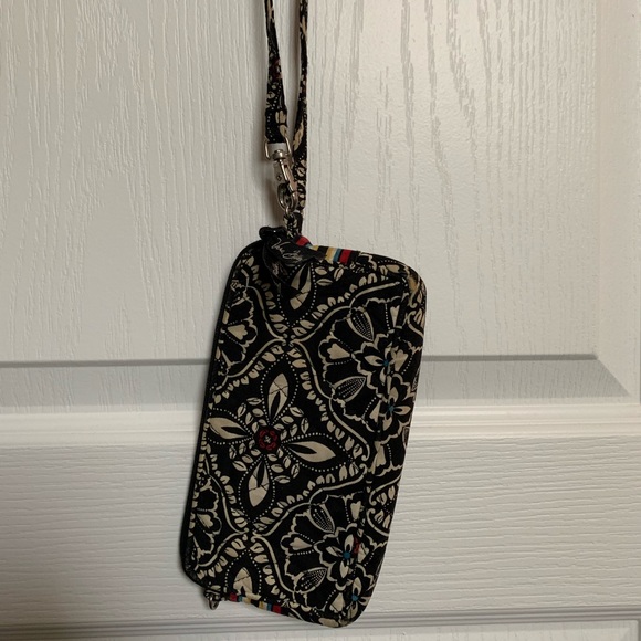 Vera Bradley Wristlet - Picture 4 of 10
